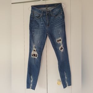 Judy Blue skinny leopard patch jeans, size 7/28 Style #JB82166DK